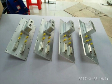 轉(zhuǎn)接板