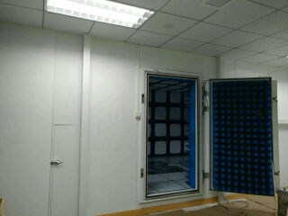 電波暗室
