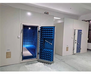 電波暗室